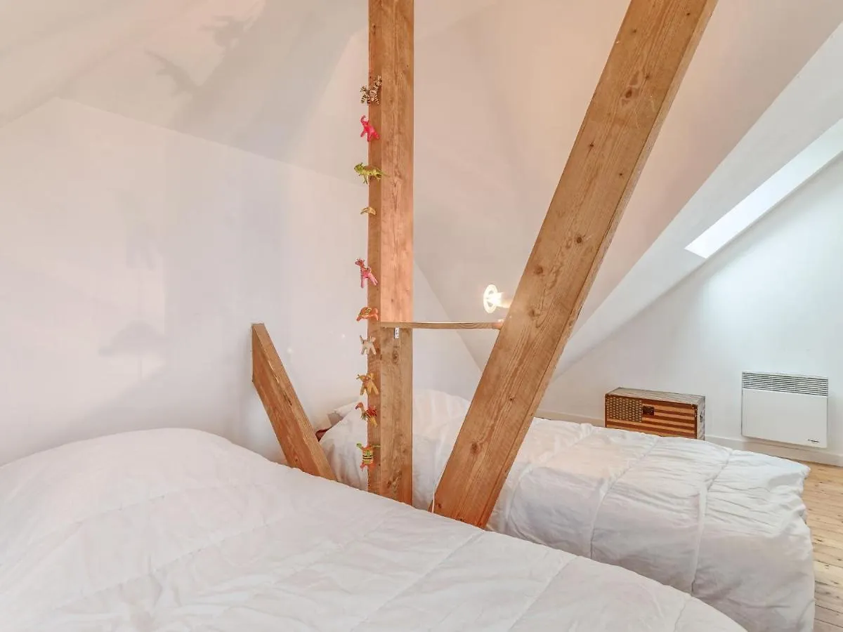 Apartment Les Jardins De Botero By Interhome Dinard