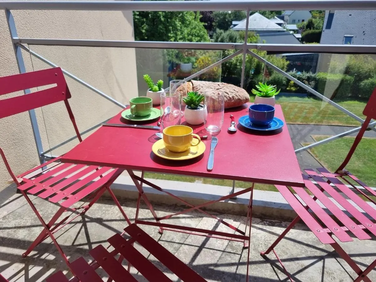 Apartment Les Jardins De Botero By Interhome Dinard